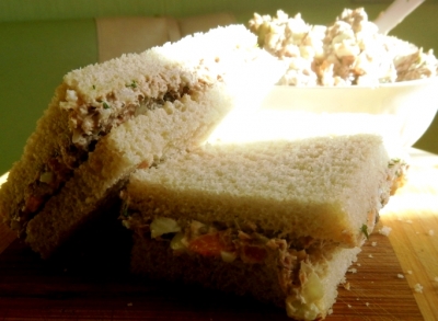 Тунцовый салат для сэндвичей