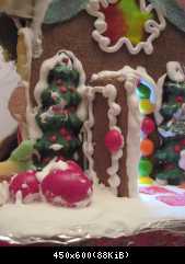 gingerbread house 017